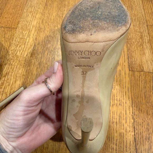 Jimmy Choo Beige Patent Leather Pointed-Toe Pumps - Picture 7 of 7